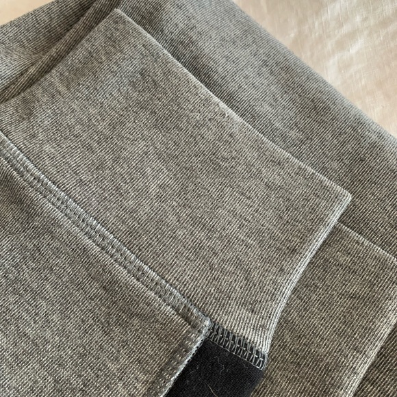 Small grey sweat pants - Picture 4 of 4